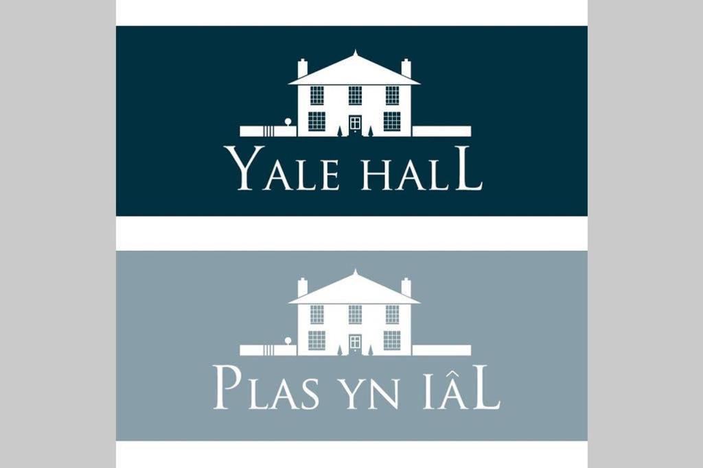Plas Yn Yale With Mountain Views From All Windows Рексем Екстер'єр фото